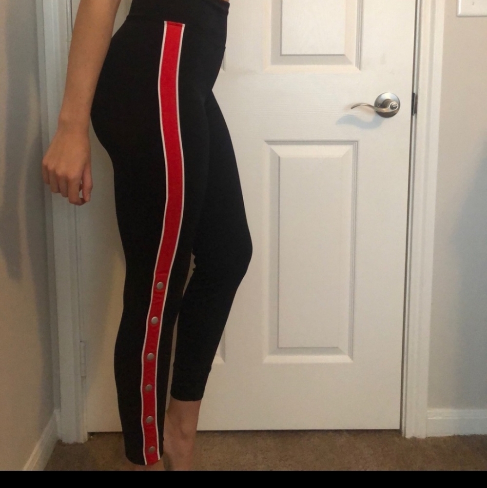 Express leggings 💕💕